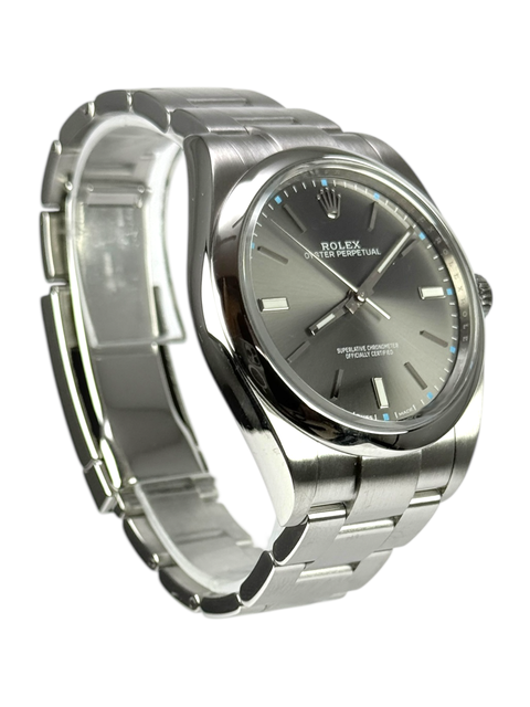 Rolex Oyster Perpetual 114300 Image 2